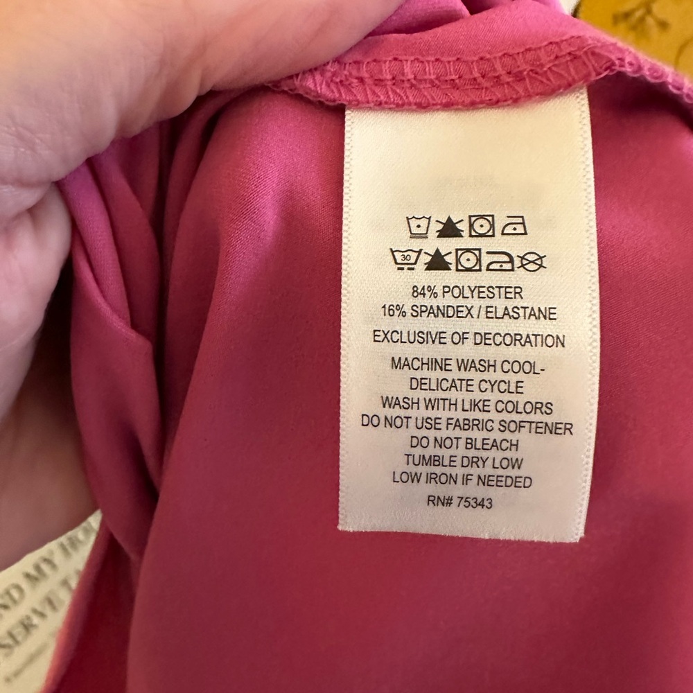 Tommy Bahama Pink Fitted Sleeveless Tank Top with Polo Collar - Picture 4 of 5